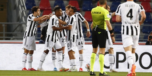 Poker show della Juve a Bologna: Pirlo è in Champions League