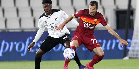 Roma, Mkhitaryan vicino al rinnovo: c’è l’ok di Mourinho