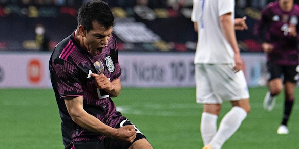 Napoli, Lozano show col Messico: doppietta in 5 minuti!