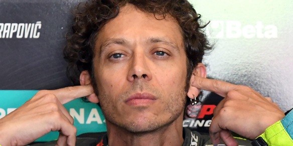 MotoGp, Rossi: "Dupasquier? Sarebbe bello migliorare la sicurezza in pista"