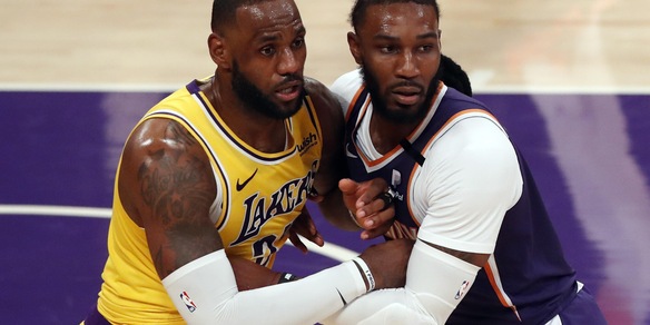 NBA, Phoenix batte i Lakers di LeBron. Durant trascina Brooklyn