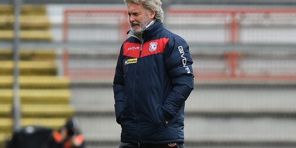 Carpi, si separano le strade col tecnico Pochesci