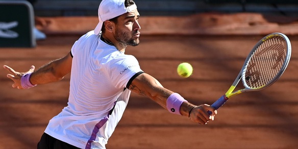 Roland Garros, Berrettini batte Daniel e passa il turno
