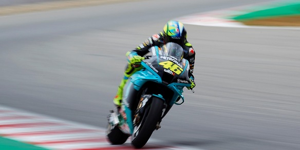 MotoGp, Gp Catalogna: cadute per Rossi e Marquez in gara