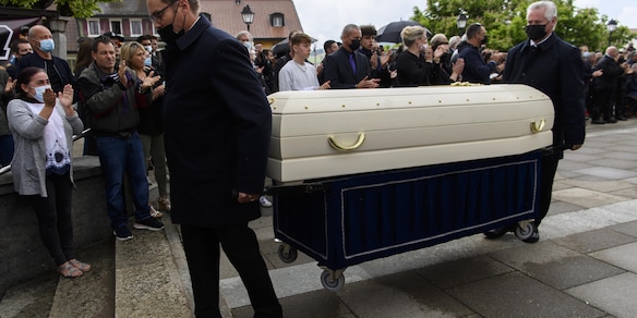 Si sono svolti i funerali di Dupasquier: l'ultimo saluto in Svizzera