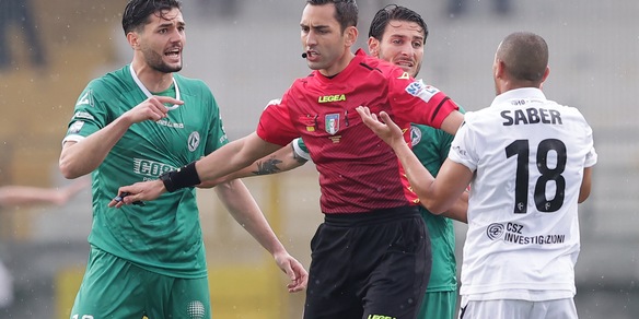 Playoff Serie C, l'Avellino va ko: il Padova vola in finale