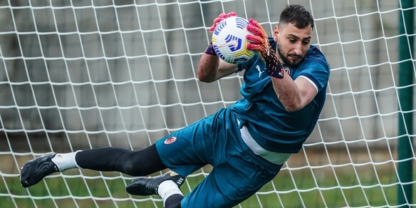 Donnarumma, blitz del Psg: niente prestito alla Roma