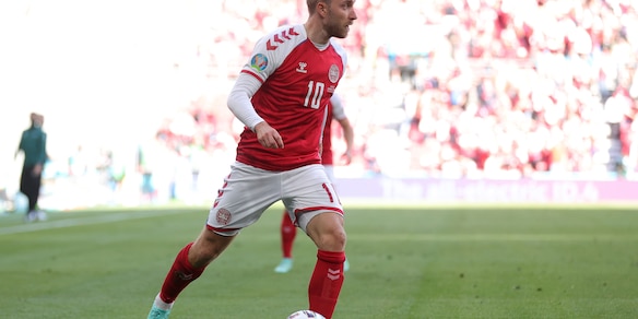 Eriksen nel ritiro della Danimarca carica i compagni