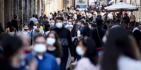 Covid, l'allerta dell'Oms: "L'Europa non è fuori dai guai"