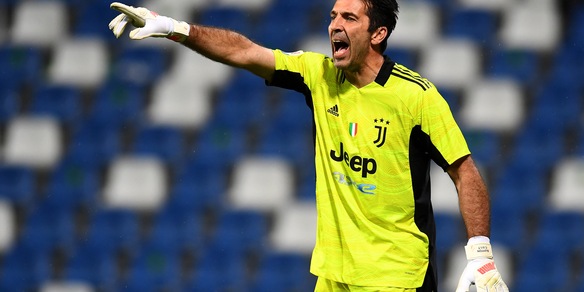 Buffon: "Futuro? Tante opzioni. Decisione in 3-4 giorni"