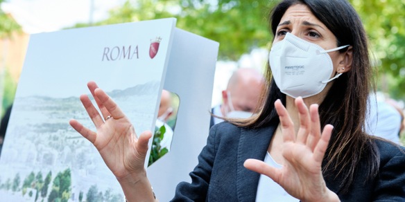 Roma, Raggi: “Stadio? Presto novità. Campo Testaccio deve restare tale”