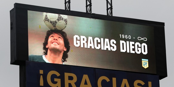 "Maradona ucciso dai medici": la rivelazione dell'avvocato