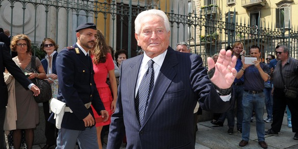 Roma, il cordoglio per la scomparsa di Boniperti