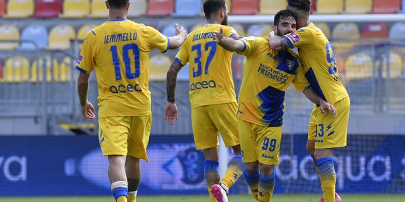 Calciomercato Frosinone, ufficiale l'arrivo di Klitten