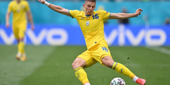 Mykolenko, le manovre del Napoli e i consigli di Shevchenko