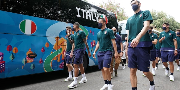Italia, relax prima del Galles: gli azzurri passeggiano a Villa Borghese