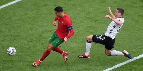Europei, Gosens: "Stavolta non ho chiesto la maglia a Ronaldo"