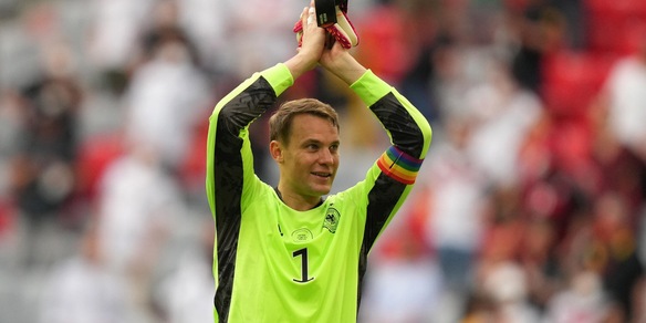 Europei, la Germania si tinge di arcobaleno contro le discriminazioni