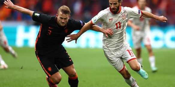 De Ligt punge l'Italia: "Gioca bene ma non ha trovato squadre top"