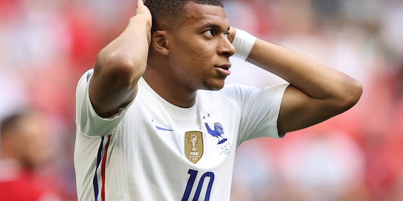 "Psg, Mbappé ha deciso di andare via"