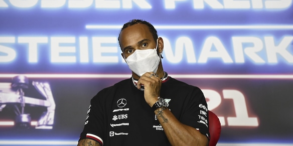 F1, Hamilton: "Pubblico al 100% a Silverstone? Mi sembra prematuro"