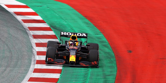 F1, prove libere 2 Gp Stiria: Verstappen ancora davanti, Sainz 11°