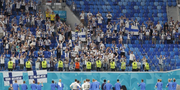 Finlandia, focolaio Covid fra i tifosi dopo la trasferta in Russia