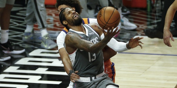 Nba, Paul George show: i Clippers sono ancora in gioco