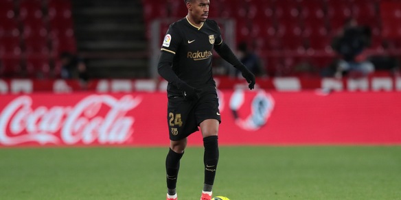 Junior Firpo, niente Italia: ufficiale al Leeds