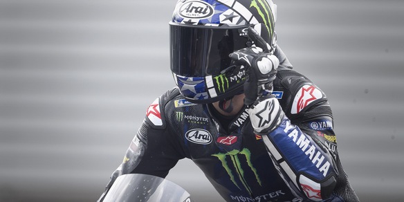 MotoGp, parla il padre di Vinales: "Lin Jarvis ha pianto alla notizia dell'addio"