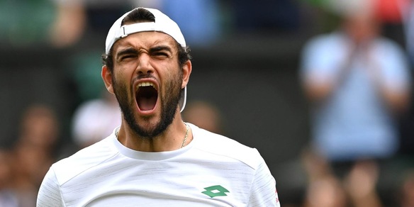 Berrettini, sei un mito: è il primo italiano in finale a Wimbledon!