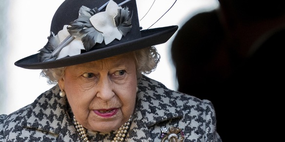 La Regina carica l'Inghilterra: "L'orgoglio vale più dei successi"