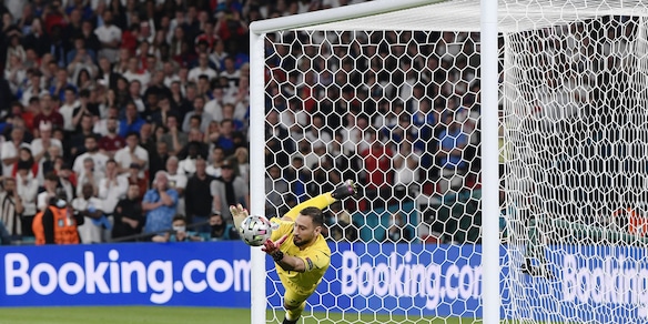 Euro 2020, il gesto di Donnarumma che ha confuso i tifosi italiani