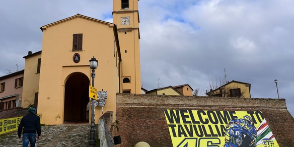 Il Ranch di Valentino Rossi ospita il video della canzone di Jovanotti e Gianni Morandi