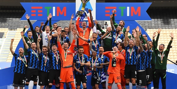 Inter, stampato un francobollo dedicato allo scudetto