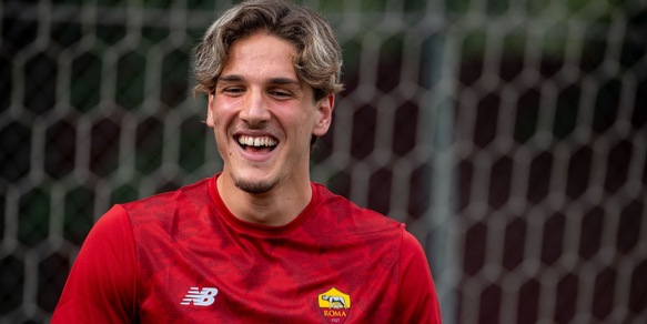 Roma e Mourinho, debutto al buio. Che attesa per Zaniolo!
