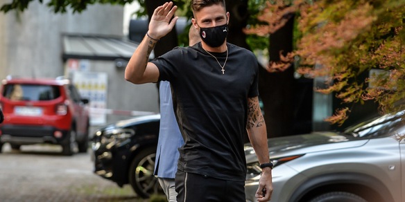 Milan, è il Giroud day: visite concluse e contratto firmato