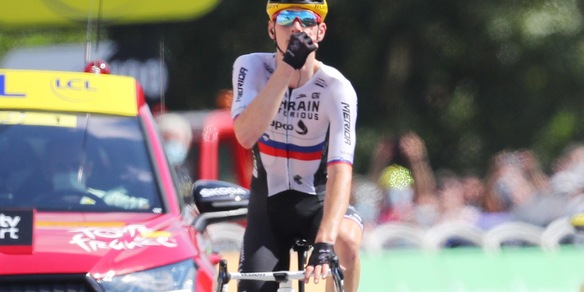 Tour de France, Mohoric vince la tappa e fa polemica