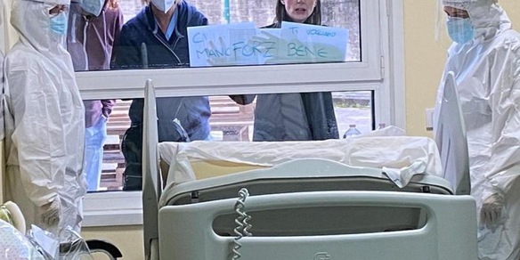 Coronavirus, crescono i positivi in Italia: 2.898 in 24 ore