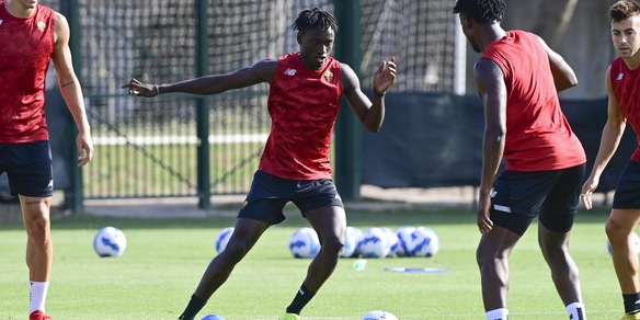 Roma, incontro a Trigoria tra Pinto e l’agente di Darboe: prove di rinnovo