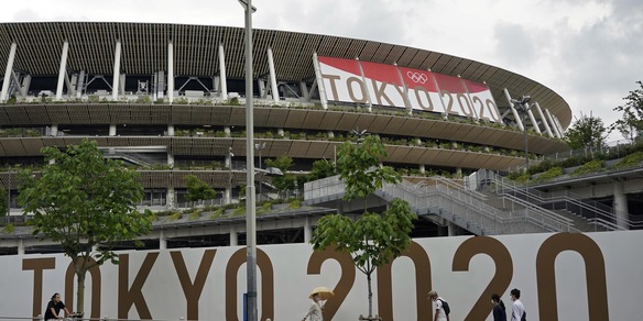 Tokyo 2020, la battuta sull'Olocausto che ha scatenato una bufera