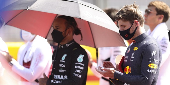 F1, Verstappen e Hamilton a pari punti: le combinazioni per l'ultima gara