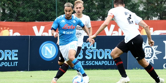 Napoli, per Ounas affaticamento muscolare