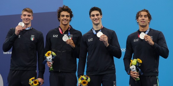 Olimpiadi, storico argento per l'Italia nella staffetta 4x100 stile libero