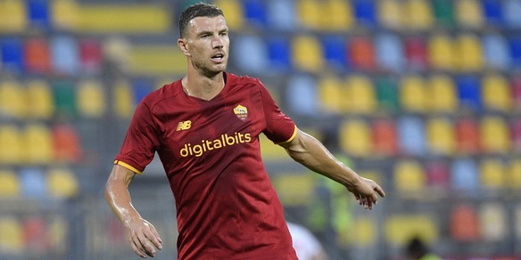 Calciomercato Roma: Dzeko vuole restare, ma una punta arriverà