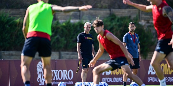 Roma, secondo giorno di allenamenti in Portogallo: individuale per Veretout