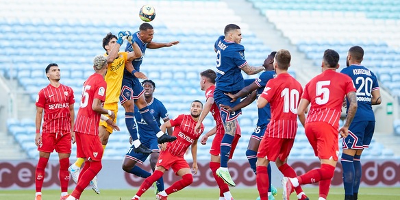 Siviglia-Psg 2-2 in amichevole: a segno Icardi, Hakimi in campo dal primo minuto