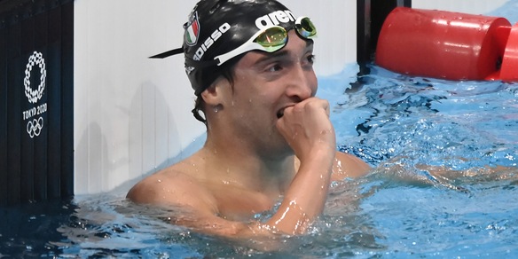 Olimpiadi, 4x100 mista uomini in finale: miglior tempo in batteria