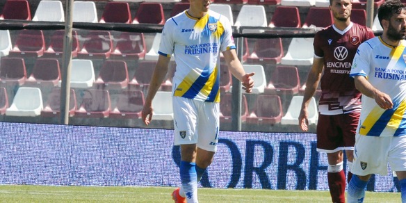 Frosinone-Viterbese 1-2: decisivi Errico e Camilleri