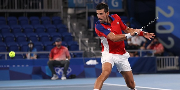 Olimpiadi, l'accusa a Djokovic: "E' scorretto, mi ha tirato addosso"